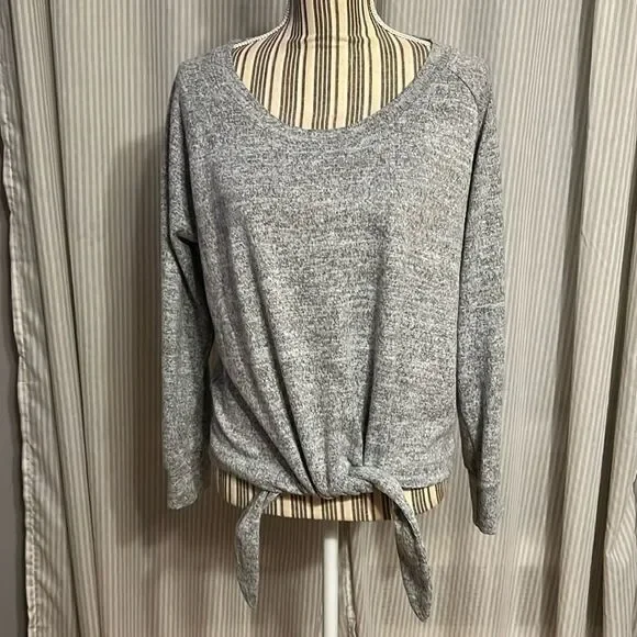 Nine Britton Gray Light Sweatshirt - Picture 1 of 8